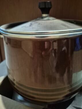Vintage West Bend Scandia Bean Crock/enamel ware